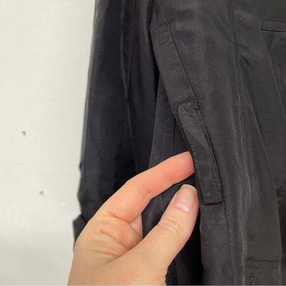 DKNY Black Silk Utility Button Down Shirt Womens 6 Casual Classic Dark Academia - Picture 3 of 8